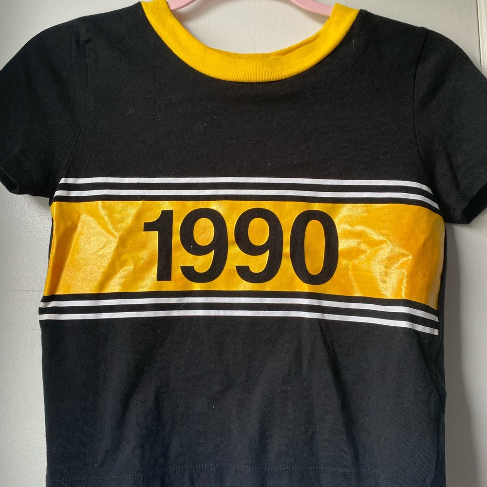 cropped top